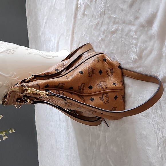 MCM BAG - Picture 3 of 14